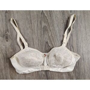 Vtg Style Lace Soft Cup Bra Wirefree Floral Details No Tags Cottagecore Bridal